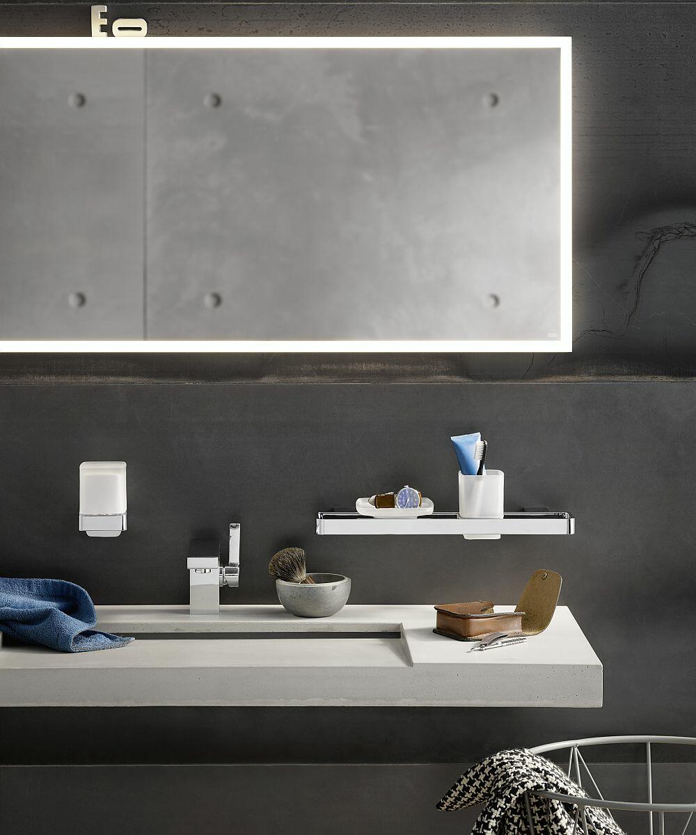 Waschtisch mit Accessoires von Emco loft
